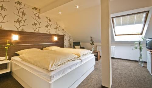 Hotel Am Rosenberg Bad Driburg Esterno foto